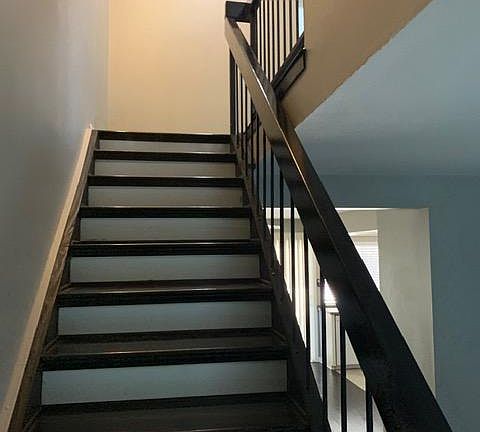 5th image of 903 Cabrillo Dr