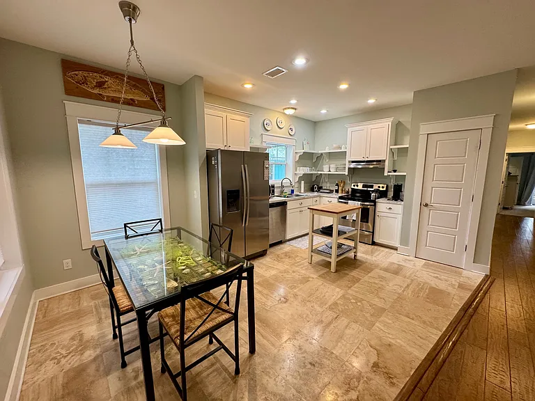 174 Sawyer Ln — Photo 3