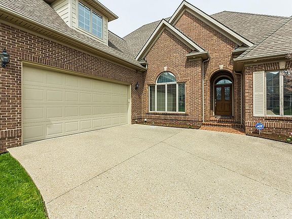 3rd image of 3809 Still Meadow Ln
