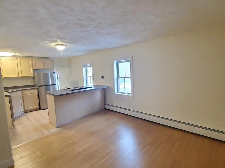 61 Oxford Rd #2 — Photo 2