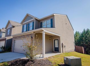 31 Longleaf Cir, Fairburn, GA 30213