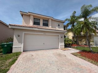 17914 SW 20th St, Hollywood, FL 33029