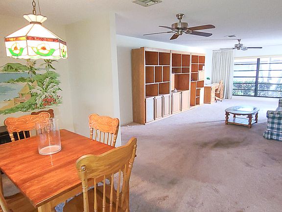5th image of 4724 Greentree Circle #B