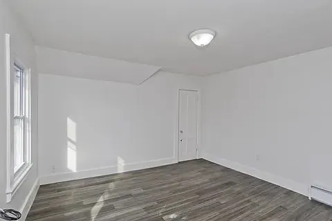 26 Huntington St #3 — Photo 21