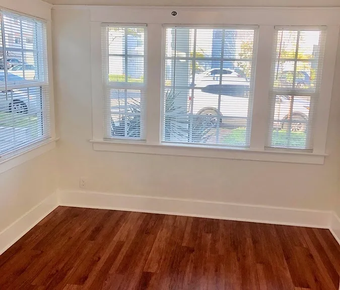 218 Sapphire St — Photo 15