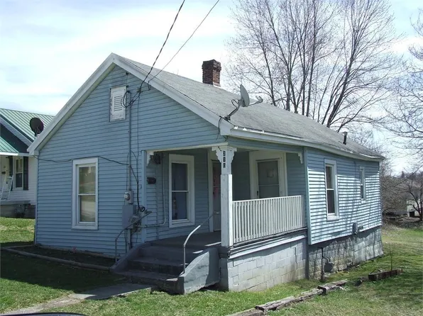 210 Montgomery Ave, Mount Sterling, KY 40353