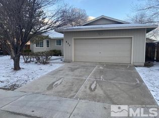 572 Nader Way, Fernley, NV 89408