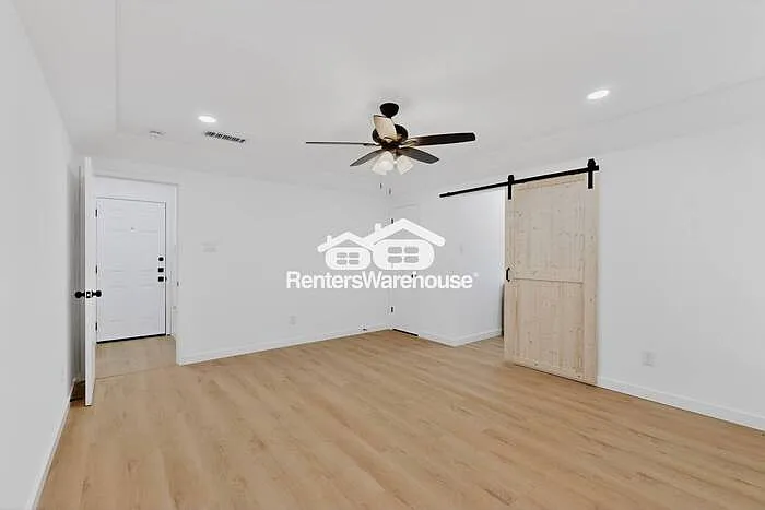 6529 Blue Grass Dr — Photo 20