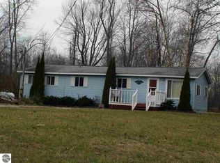 712 S Delano Rd, Au Gres, MI 48703