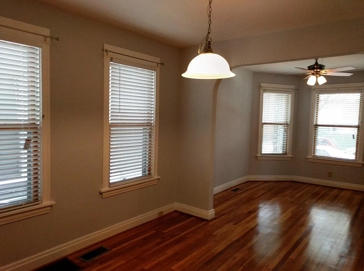 2 bed, 900 sqft, $1,875 — Photo 4