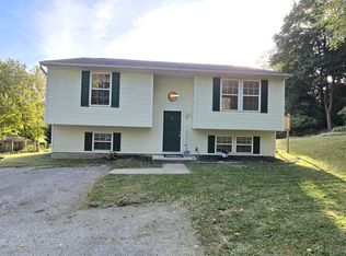 16 Ritters Ln, Owings Mills, MD 21117