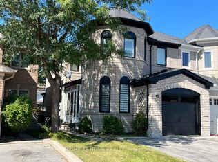 3371 Snowball Rd, Mississauga, ON L5N7M6
