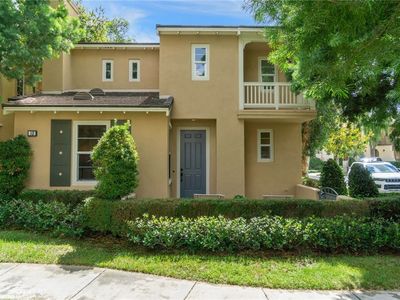 93 Canopy, Irvine, CA, 92603