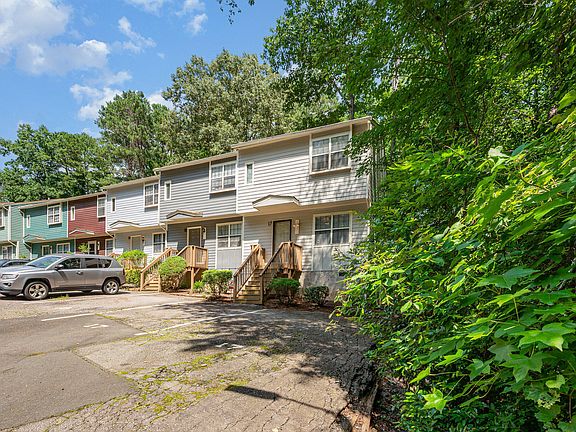 2nd image of 3622 Colchester St APT 17
