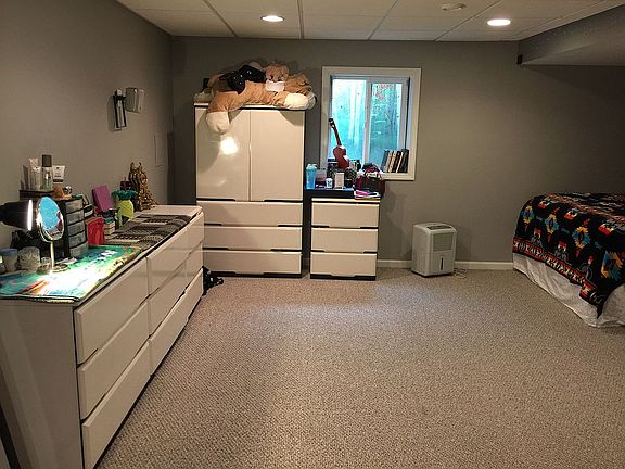5th image of 105 Maplewood Dr #85-B