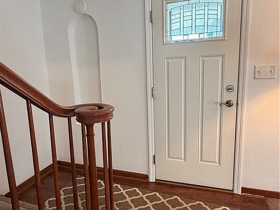 4th image of 3506 Highland Ave