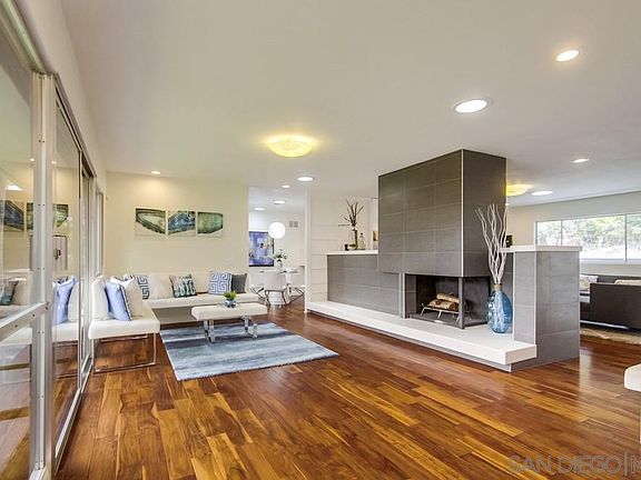 5th image of 7762 Parkway Dr