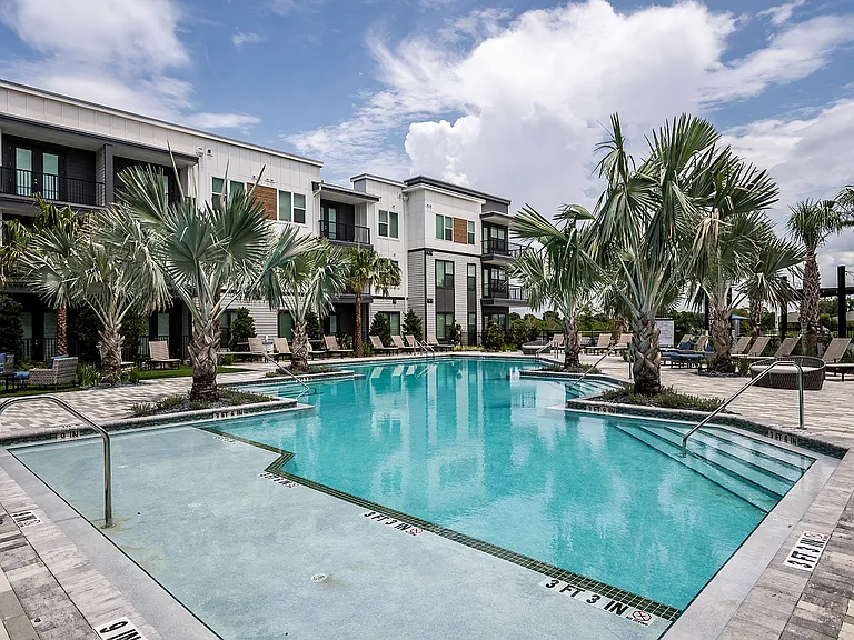 The Citizen at Waterset Luxury Apartments — Photo 36