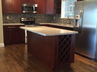 3709 NE 10th St, Renton, WA 98056