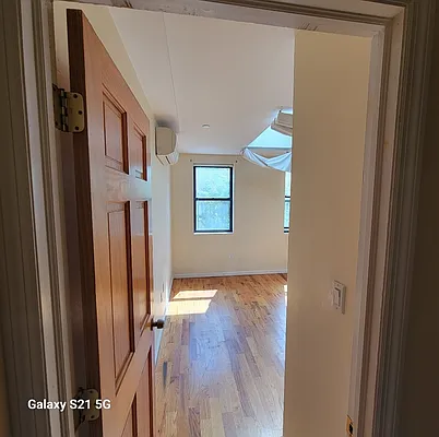 Rented by Oxford Property Group | media 26