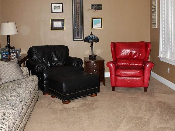 3rd image of 9093 Ashville Dr