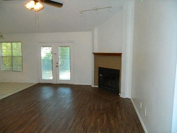 3rd image of 3362 W Buckeye St
