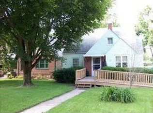 463 E State St, Pendleton, IN 46064