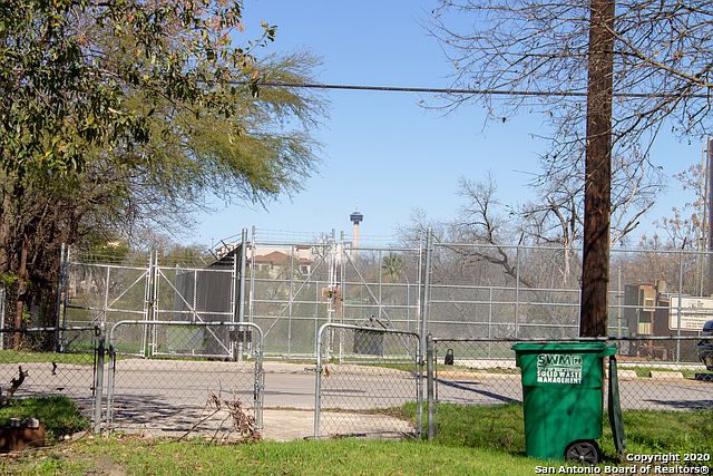 1st image of 600 E Hart Ave