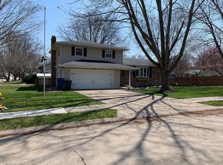 2839 Lorton Ave, Davenport, IA 52803