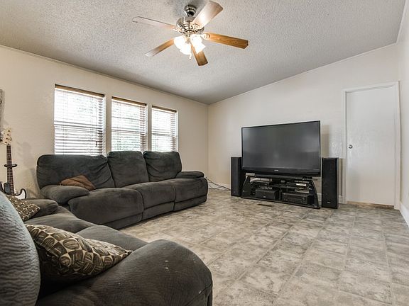 4th image of 1000 Jones Ln