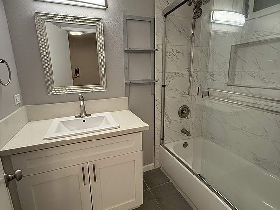 5th image of 4065 49th St #5