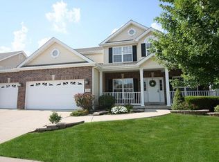 1904 Baybridge Rd, Saint Charles, MO 63303