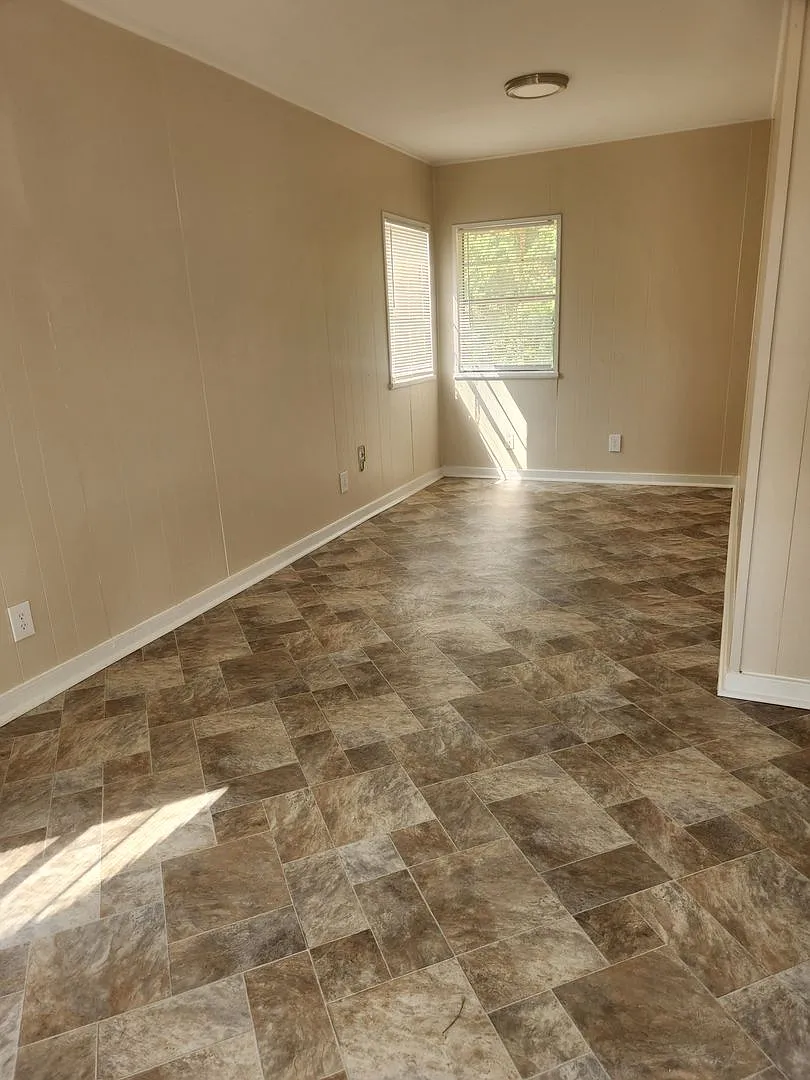 House for Rent — Photo 2