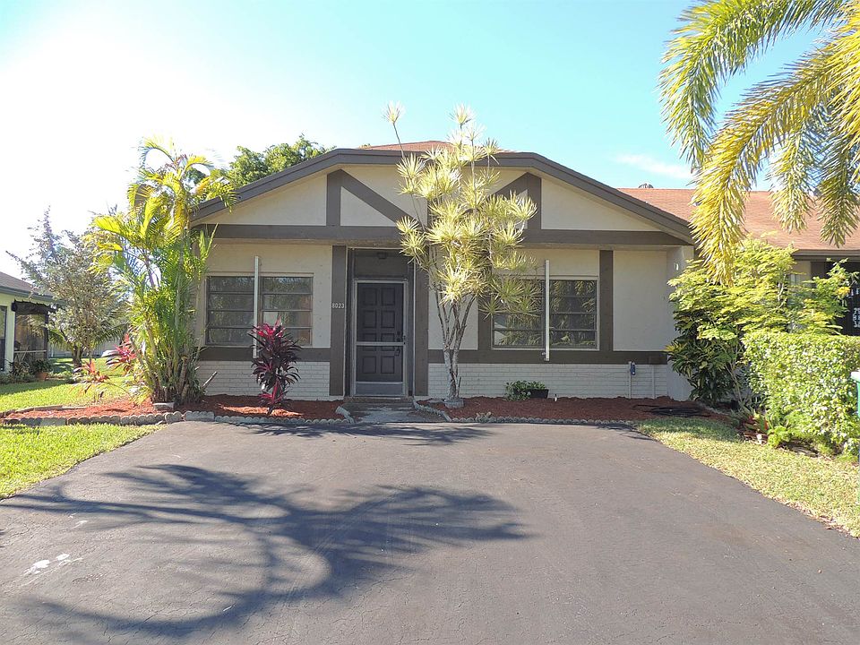 1st image of 8023 NW 100th Dr #8023