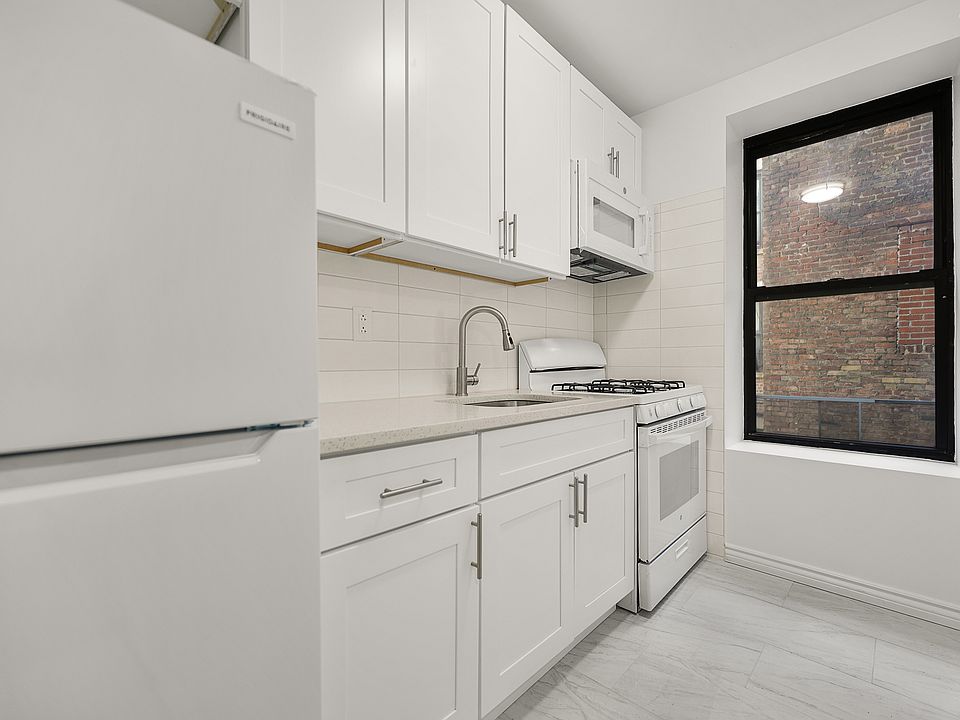1st image of 124 Mott St #6A