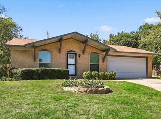 2905 Regal Rd, Denton, TX 76210