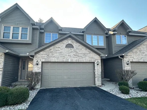 963 Ascot Dr, Elgin, IL 60123