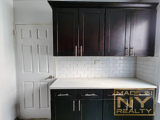 Rented by Made In NY Realty | media 4