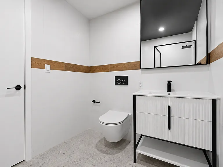 175 Rochester Ave #2D — Photo 9