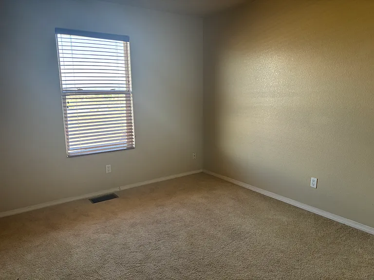 8224 Bluffs Edge Pl NW — Photo 23