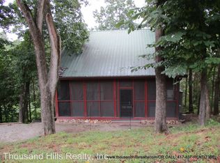 1319 Hillcrest Pl, Branson, MO 65616