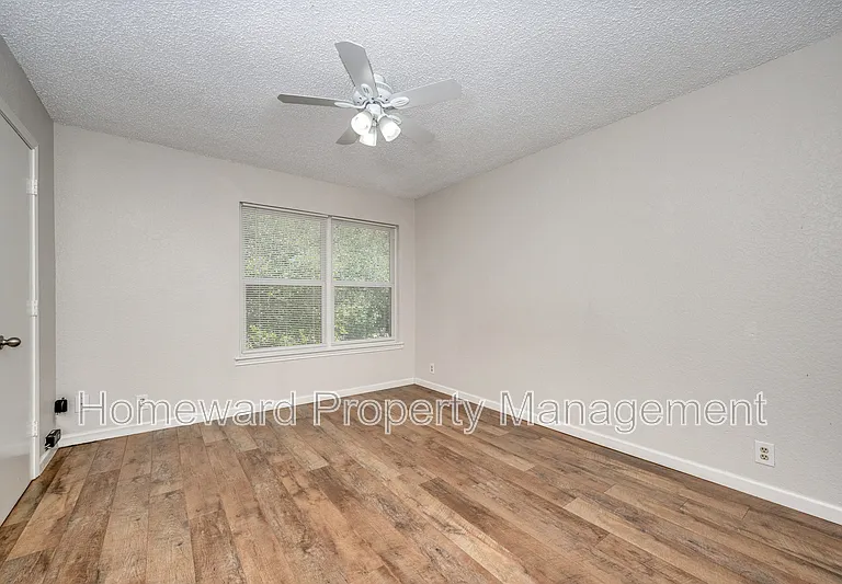 604 Meadow View Ct #3 — Photo 7