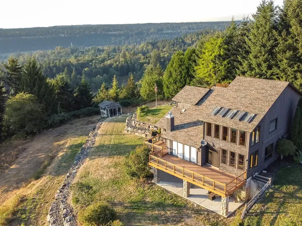 15408 233rd Avenue E, Orting, WA 98360