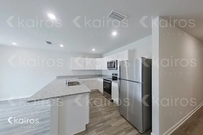 21624 Yosemite Blvd — Photo 10