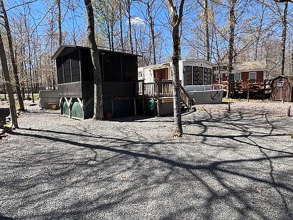 2nd image of 278 Lake Dr W