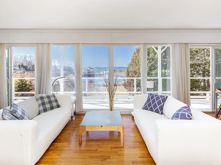 20 Bay Inlet Rd — Photo 5