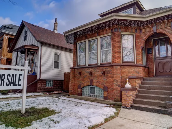 3025 W 54th Pl, Chicago, IL 60632