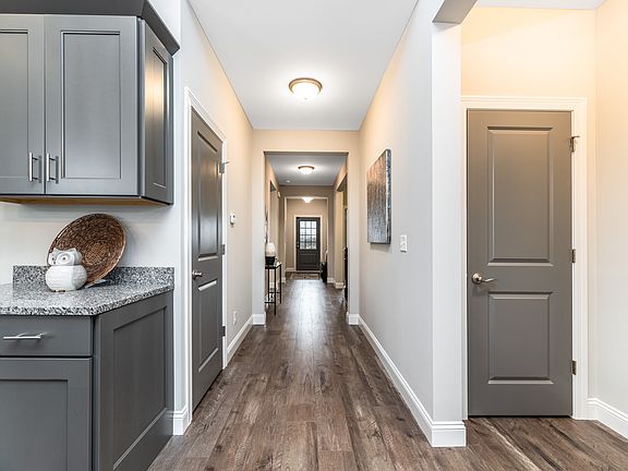 4th image of 2337 Sand Cherry Dr