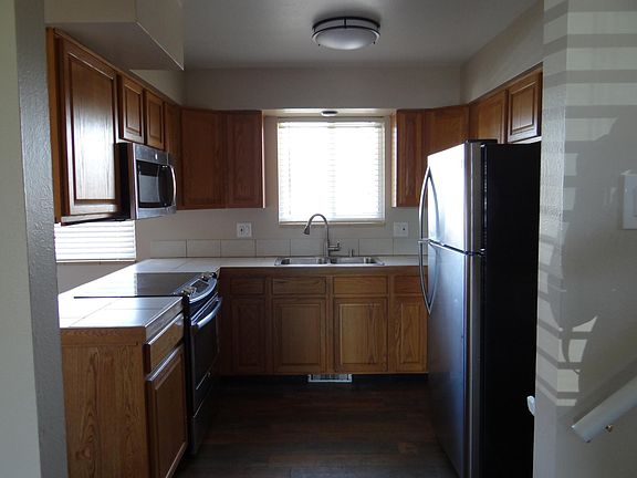 Kitchen - Main Level