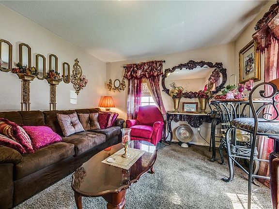 3rd image of 4011 Spring Ave